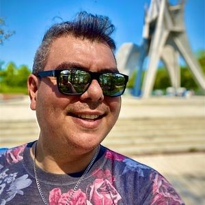 Meet your Posher, Edgar